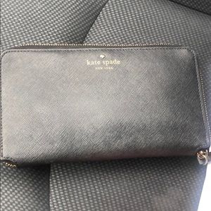 Kate Spade Travel Wallet